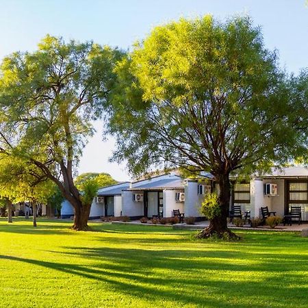 Merino Inn Hotel Colesberg Exteriör bild