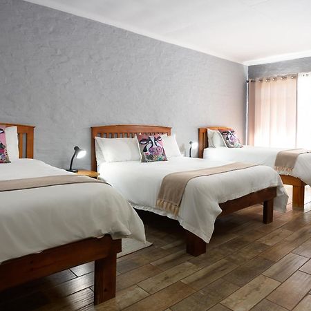 Merino Inn Hotel Colesberg Exteriör bild