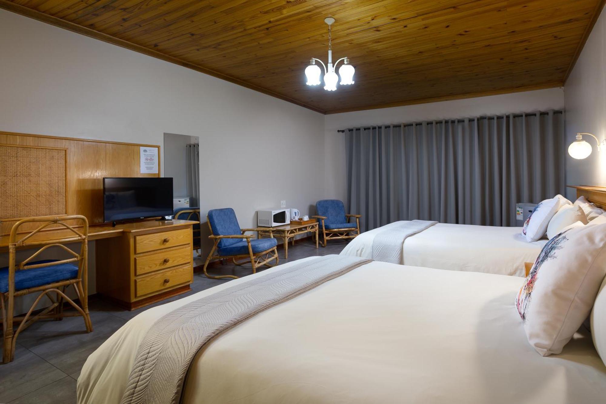 Merino Inn Hotel Colesberg Exteriör bild
